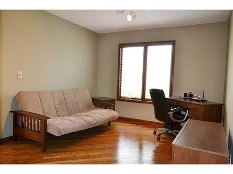766 Peshek Ln, Springfield, OH 45506 photo 11