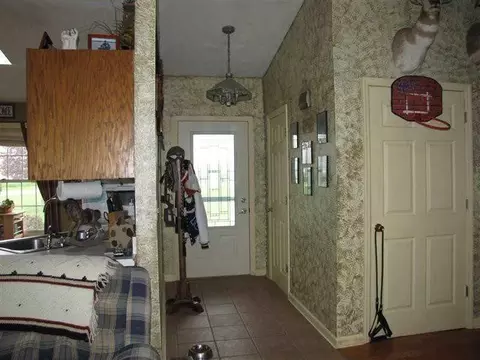 161 S Elm Tree, Conover, OH 45317 photo 2