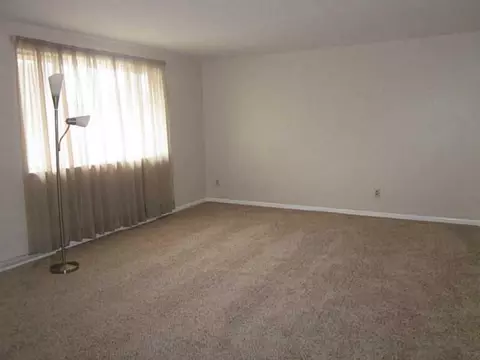 4254 Imperial, Springfield, OH 45503 photo 4