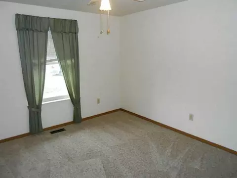 4294 Midfield #--, Springfield, OH 45503 photo 16