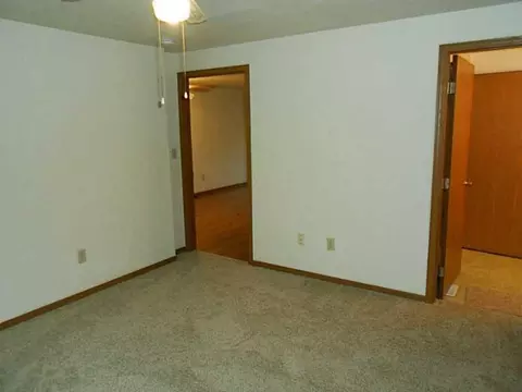 4294 Midfield #--, Springfield, OH 45503 photo 12