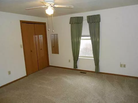 4294 Midfield #--, Springfield, OH 45503 photo 10