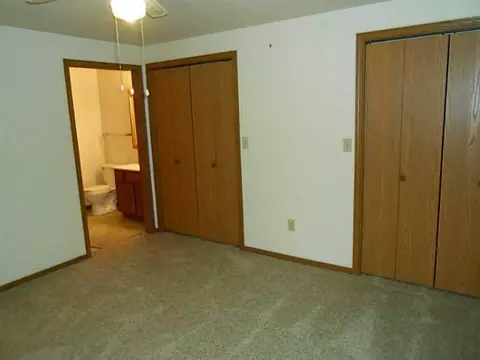 4294 Midfield #--, Springfield, OH 45503 photo 11