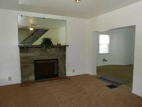 319 W Clark, Springfield, OH 45506 photo 5