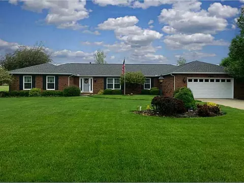 294 Ra Mar, Springfield, OH 45502 photo 1