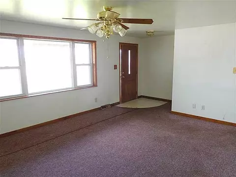 6295 Old Columbus, Springfield, OH 45502 photo 2