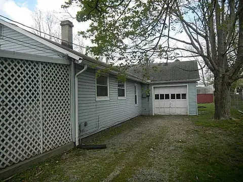 130 Lawnview Ave, Springfield, OH 45505 photo 6