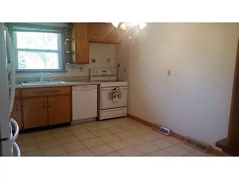 2551 Casey, Springfield, OH 45503 photo 5