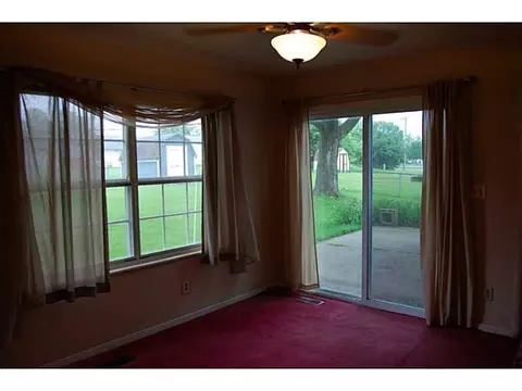 2920 Derr, Springfield, OH 45503 photo 8