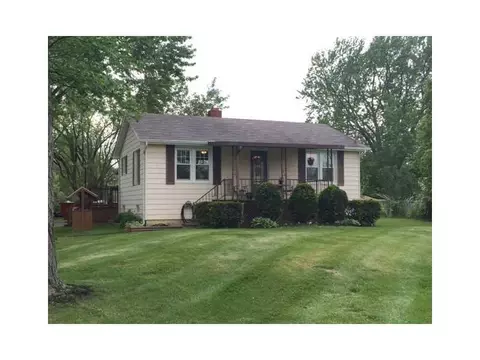 2819 Troy, Springfield, OH 45504 photo 1