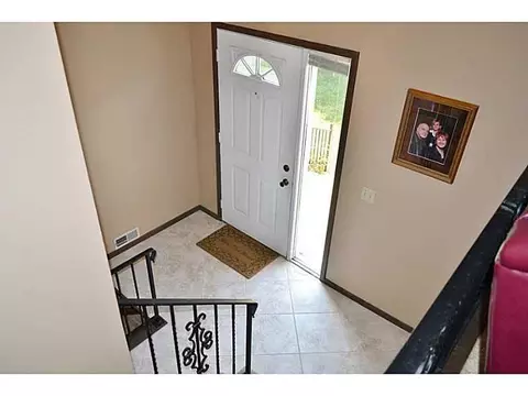 708 Santa Monica Ave, Springfield, OH 45503 photo 3