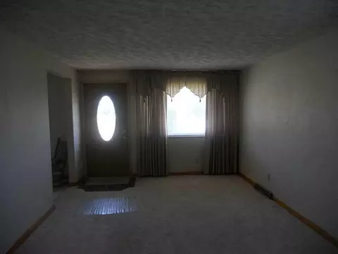 4533 W Ridgewood, Springfield, OH 45503 photo 4