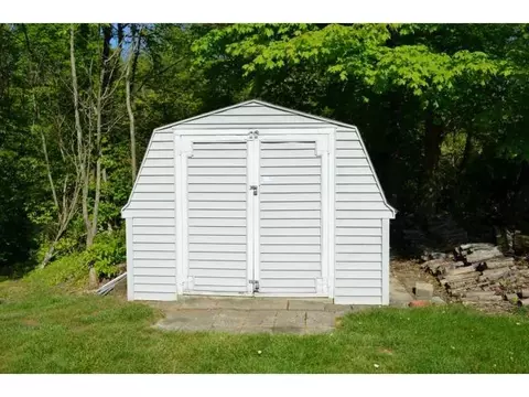 1057 Spring Fls, Springfield, OH 45502 photo 19