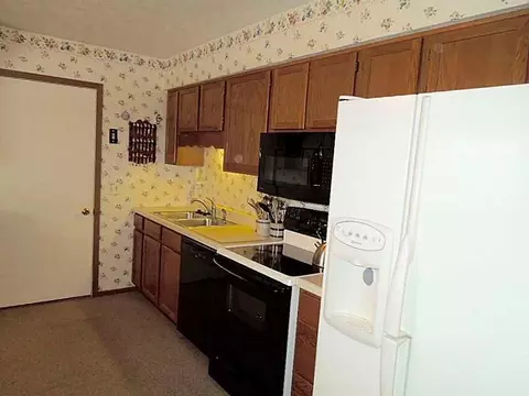 4906 Auston St, Springfield, OH 45502 photo 4
