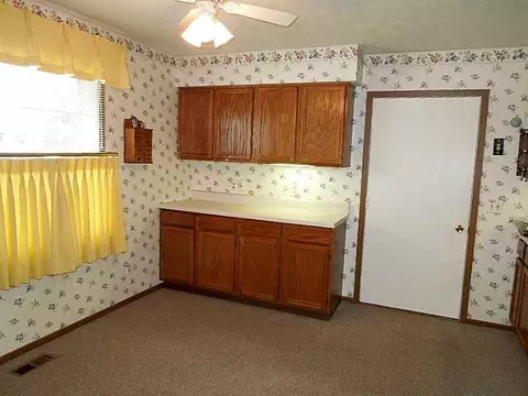 4906 Auston St, Springfield, OH 45502 photo 5