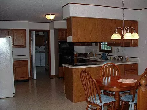 3779 Old Mill Rd, Springfield, OH 45502 photo 6