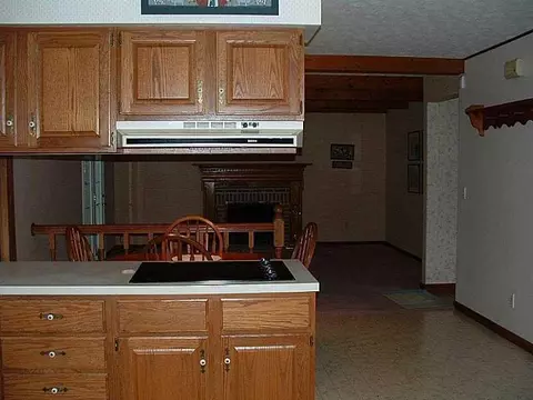 3779 Old Mill Rd, Springfield, OH 45502 photo 8