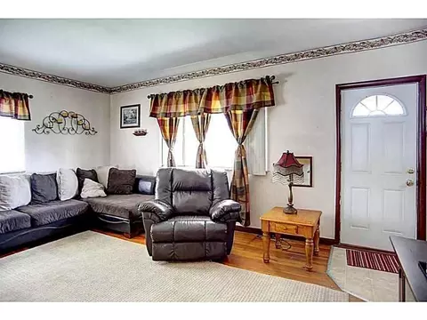 2026 Woodside, Springfield, OH 45503 photo 4