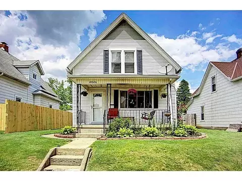 2026 Woodside, Springfield, OH 45503 photo 1
