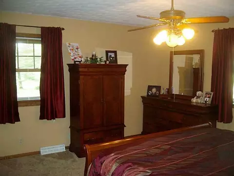 6740 Nancy Ave, Celina, OH 45822 photo 10