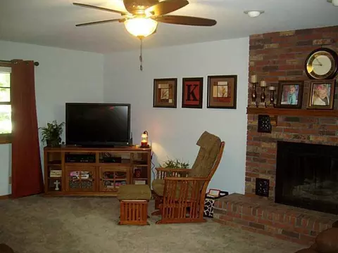 6740 Nancy Ave, Celina, OH 45822 photo 3