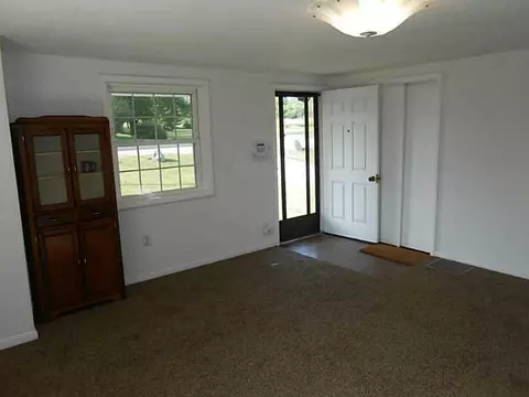 3488 Dayton-springfield, Springfield, OH 45502 photo 2