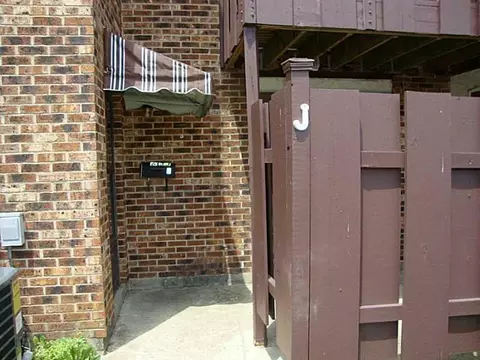 613 Villa Rd #J, Springfield, OH 45503 photo 2