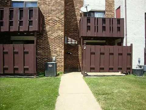613 Villa Rd #J, Springfield, OH 45503 photo 1