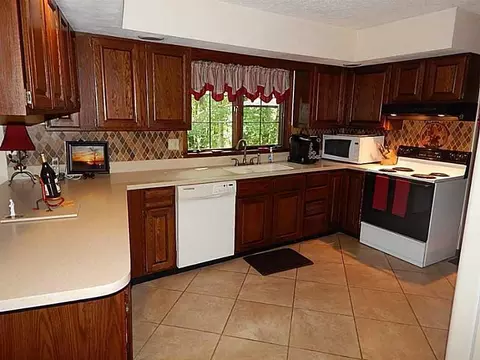 500 Tollhouse Rd, Springfield, OH 45504 photo 8