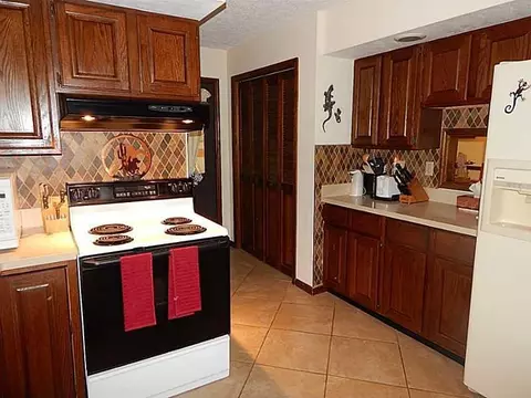500 Tollhouse Rd, Springfield, OH 45504 photo 9