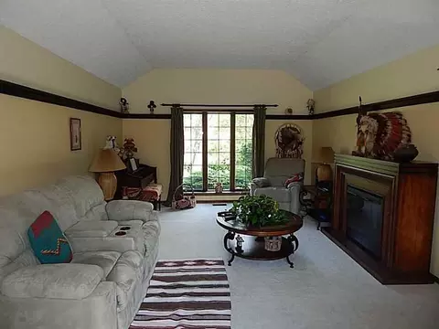 500 Tollhouse Rd, Springfield, OH 45504 photo 3