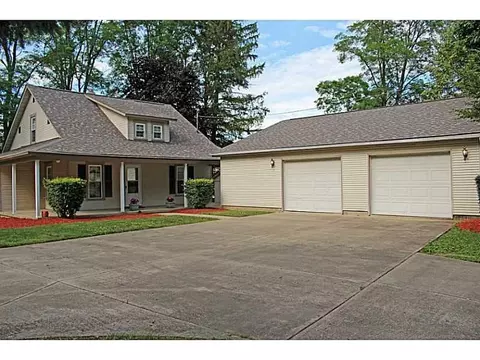 4352 Grange Hall, Springfield, OH 45504 photo 1