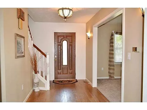 3730 Crescent Hill Rd, Springfield, OH 45502 photo 3