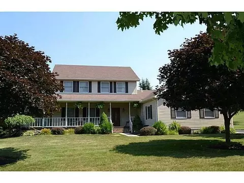 3730 Crescent Hill Rd, Springfield, OH 45502 photo 1