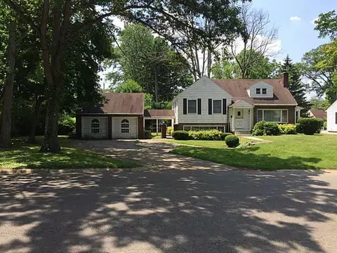505 S Broadmoor, Springfield, OH 45504 photo 1