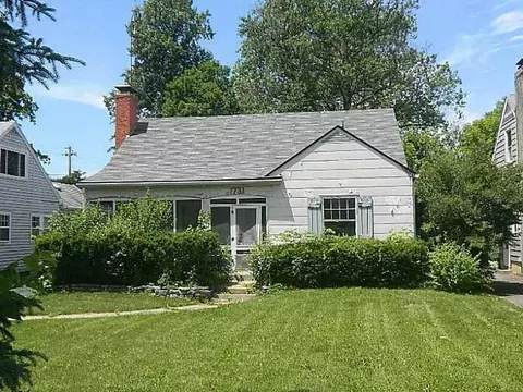 1731 Crestview Dr, Springfield, OH 45504 photo 1