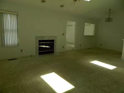 2115 Simon Ct, Springfield, OH 45503 photo 4