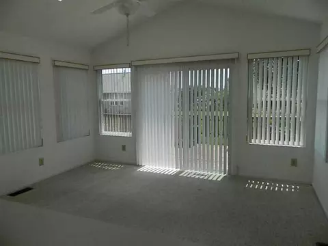 2115 Simon Ct, Springfield, OH 45503 photo 3