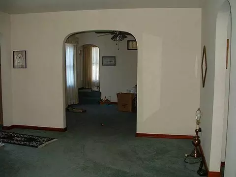 810 W First St, Springfield, OH 45504 photo 4