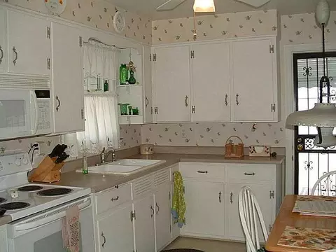 810 W First St, Springfield, OH 45504 photo 11