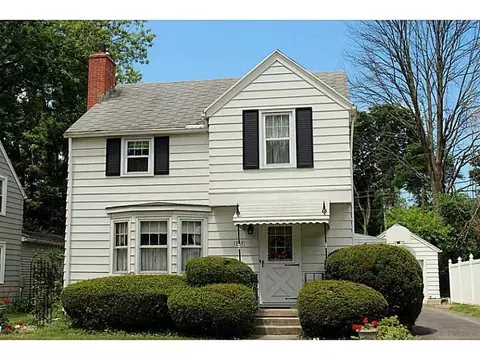 1707 Crestview, Springfield, OH 45504 photo 1