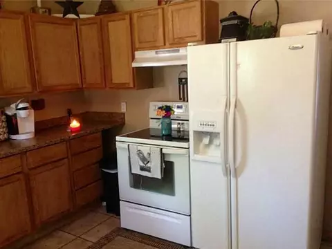 612 Old Ml, Springfield, OH 45506 photo 2