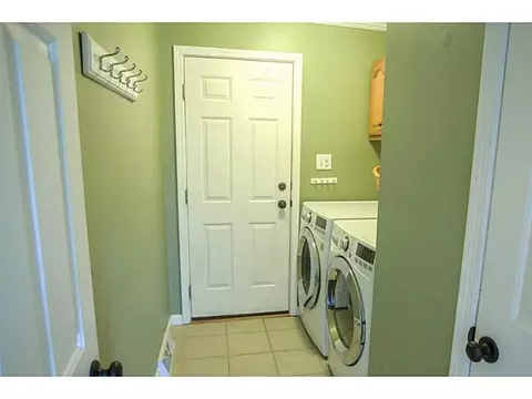 2450 Folk Ream, Springfield, OH 45502 photo 14