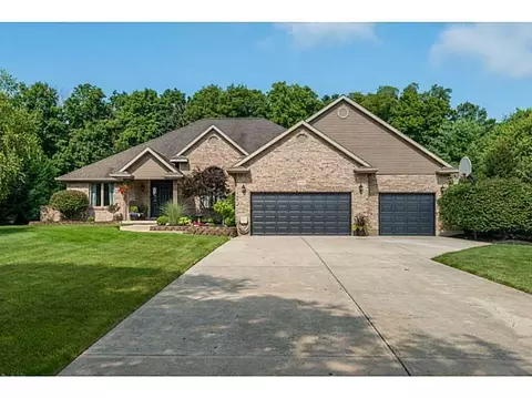 4943 Riley, Springfield, OH 45502 photo 1