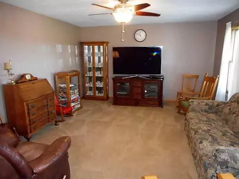 7565 Detrick-jordan, Springfield, OH 45502 photo 6