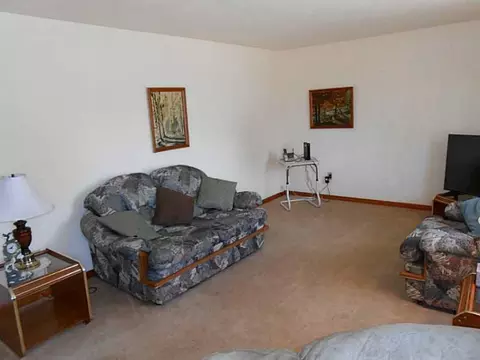 5310 Stoneridge, Springfield, OH 45503 photo 4