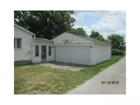 46 Main St, Leipsic, OH 45856 photo 3
