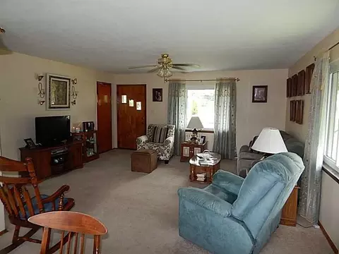 1548 Memorial, Springfield, OH 45505 photo 4