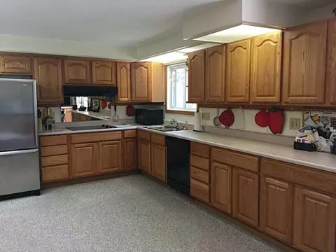 1445 Fairfield Pk, Springfield, OH 45506 photo 9