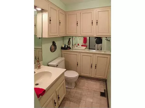 1445 Fairfield Pk, Springfield, OH 45506 photo 17